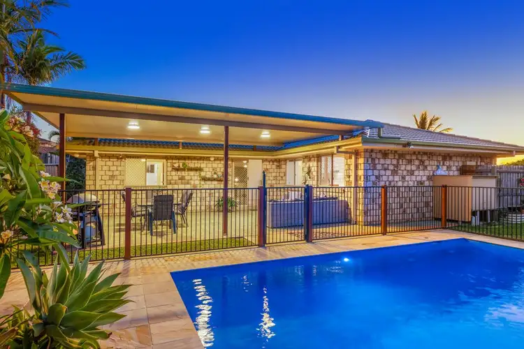 8 Kamala Place, Birkdale QLD 4159