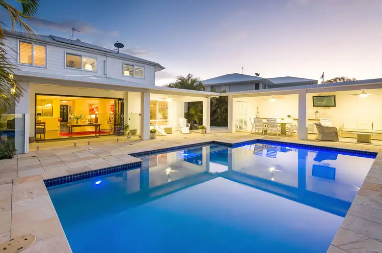 63 The Peninsula, Helensvale QLD 4212