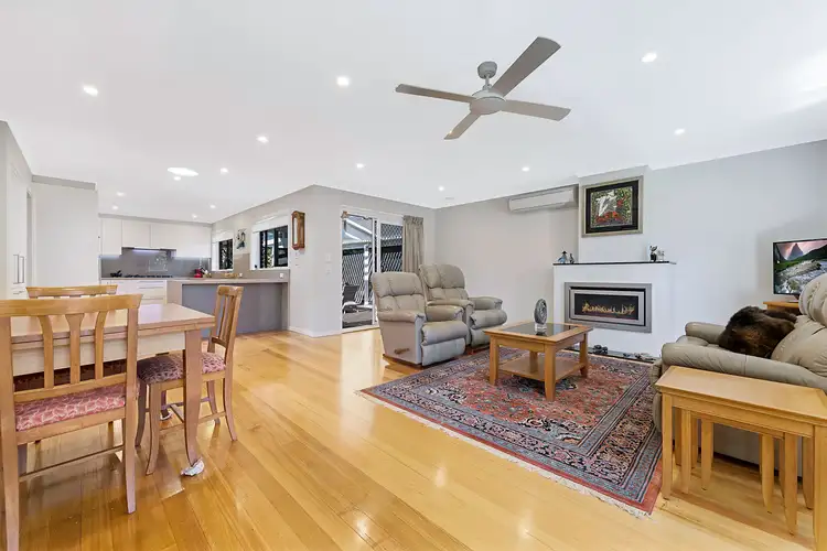 9 Corowa Court, Mount Waverley VIC 3149