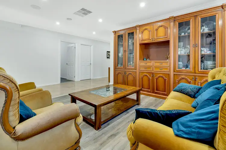 Sixth view of Homely house listing, 10 Jirrahlinga Terrace, Craigieburn VIC 3064