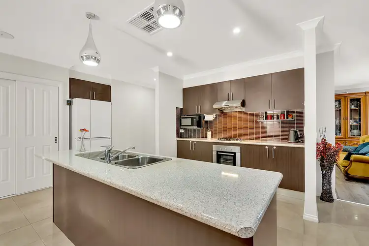 Seventh view of Homely house listing, 10 Jirrahlinga Terrace, Craigieburn VIC 3064