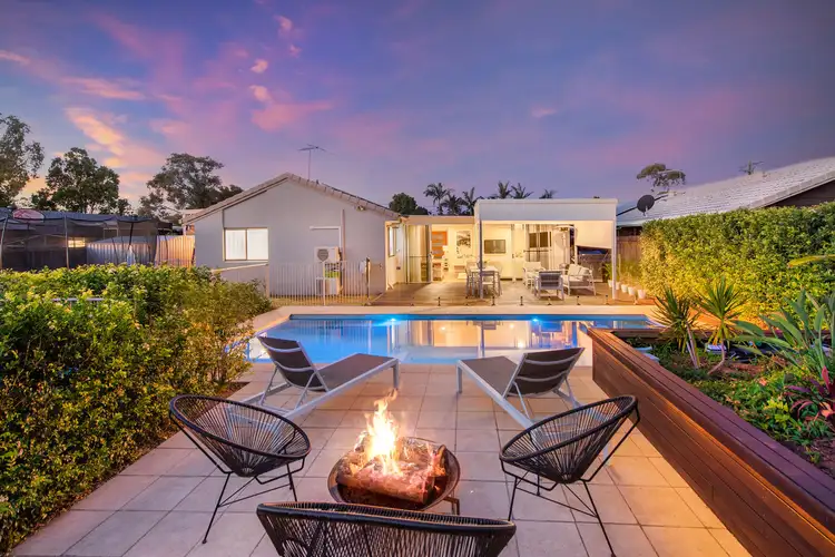 4 Amanda Street, Rochedale South QLD 4123