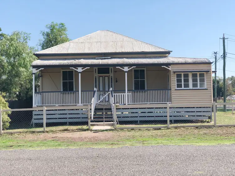 11 William Street, Dalby QLD 4405