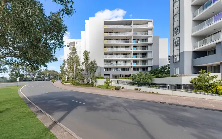 706/3 George Street, Warwick Farm NSW 2170