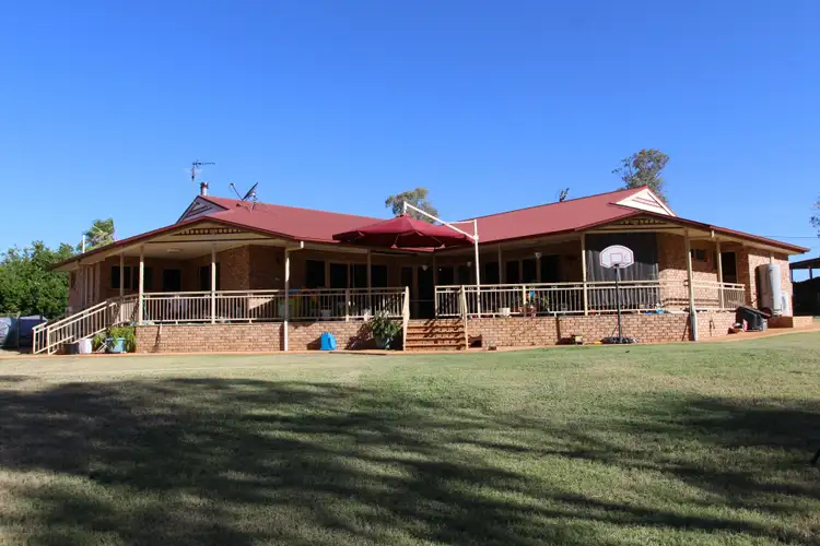 231 Parry Street, Charleville QLD 4470