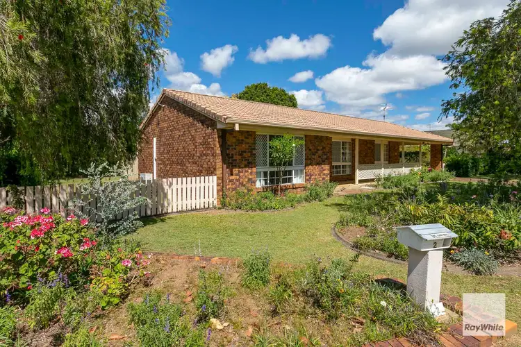 2 Regal Court, Victoria Point QLD 4165