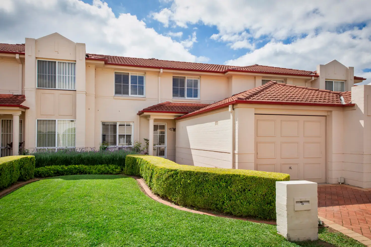 Main view of Homely townhouse listing, 5 Bluegum Way, Menai NSW 2234