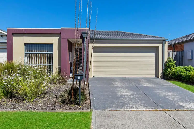 5 Field Street, Pakenham VIC 3810