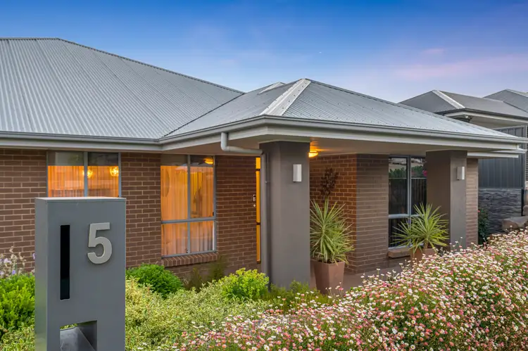 Second view of Homely house listing, 5 Tarra Circuit, Mount Barker SA 5251