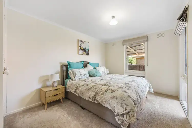 Fifth view of Homely house listing, 6 Lillypilly Crescent, Kings Park VIC 3021
