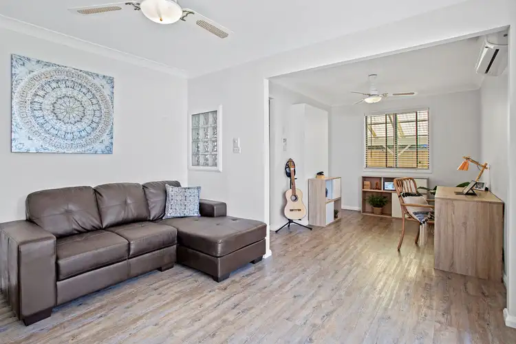 Fifth view of Homely house listing, 21 Erin Avenue, Berkeley Vale NSW 2261