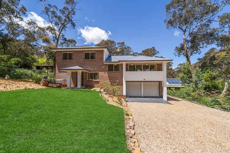 25 Fourth Avenue, Katoomba NSW 2780