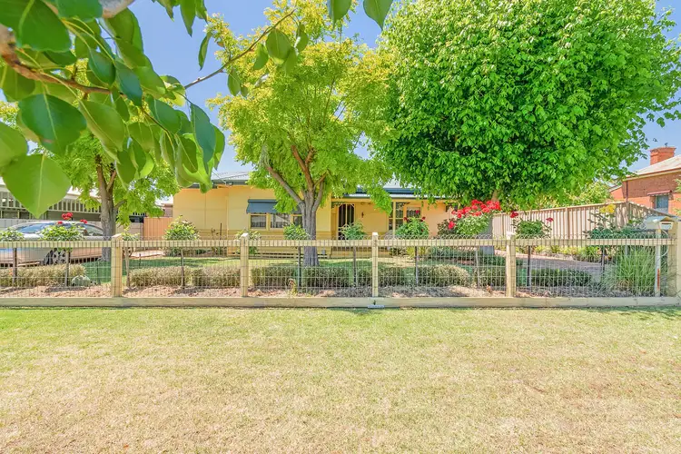 102 Mitchell Street, Echuca VIC 3564