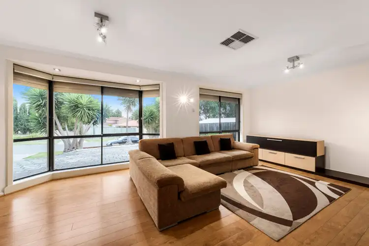 Fourth view of Homely house listing, 2 Carbon Crescent, Mill Park VIC 3082