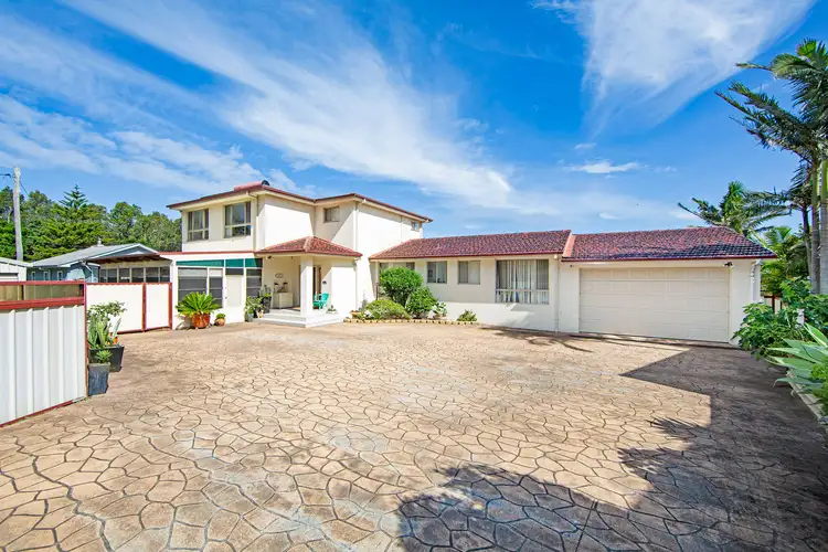 Third view of Homely house listing, 8 Wallarah Road, Gorokan NSW 2263