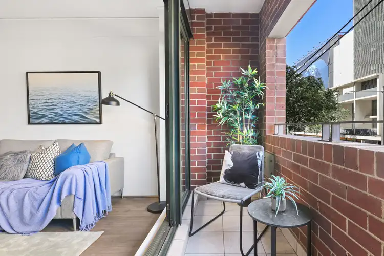 Fifth view of Homely apartment listing, 2/27-31 Regent Street, Chippendale NSW 2008