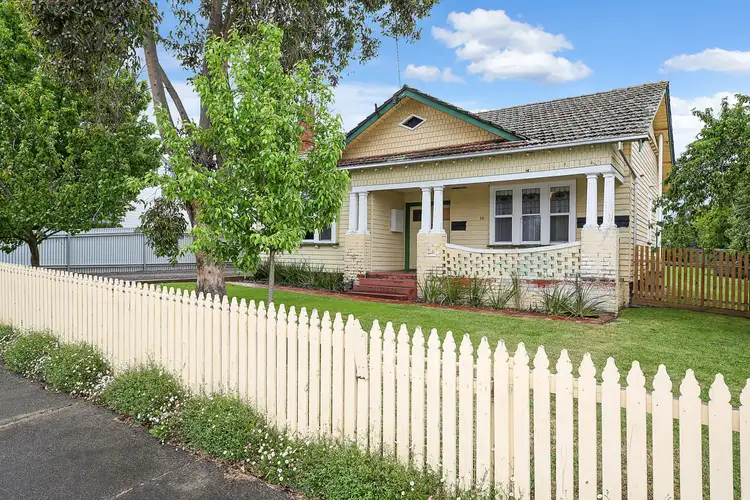 16 Walls Street, Camperdown VIC 3260