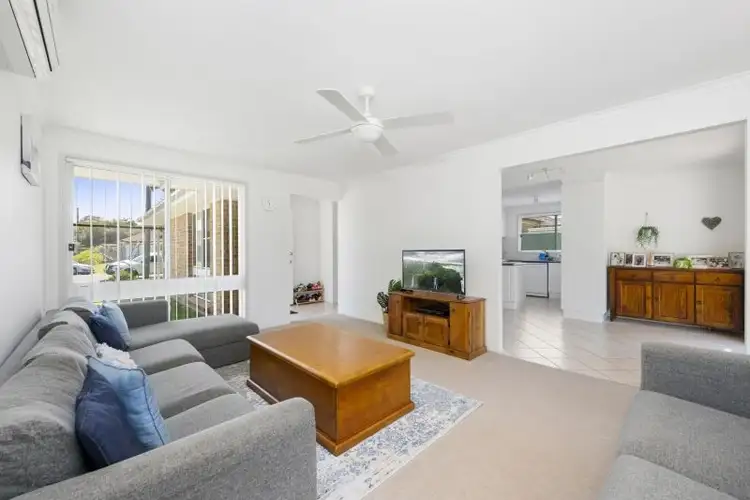 Second view of Homely house listing, 15 Finch Place, Bateau Bay NSW 2261