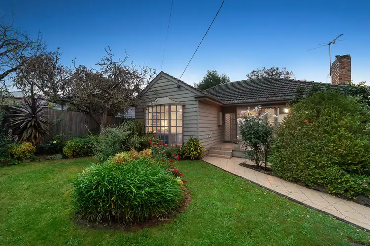 9 Andrews Street, Burwood VIC 3125