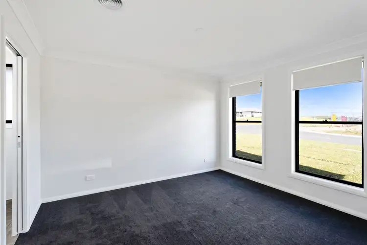 Fourth view of Homely house listing, 2 Fairleigh Place, Kelso NSW 2795
