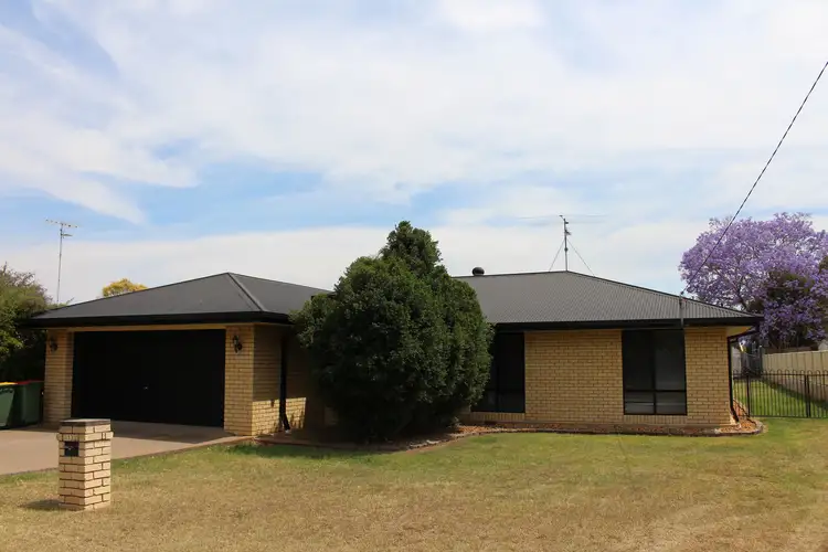 13 Lillian Street, Pittsworth QLD 4356