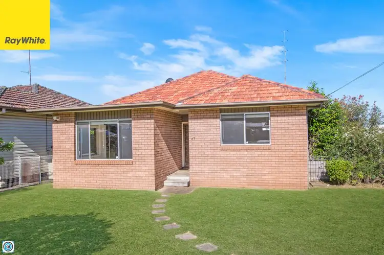 47 Ryan Street, Balgownie NSW 2519