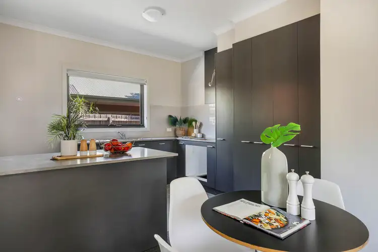 Fourth view of Homely townhouse listing, 2/4 Isla Avenue, Glenroy VIC 3046