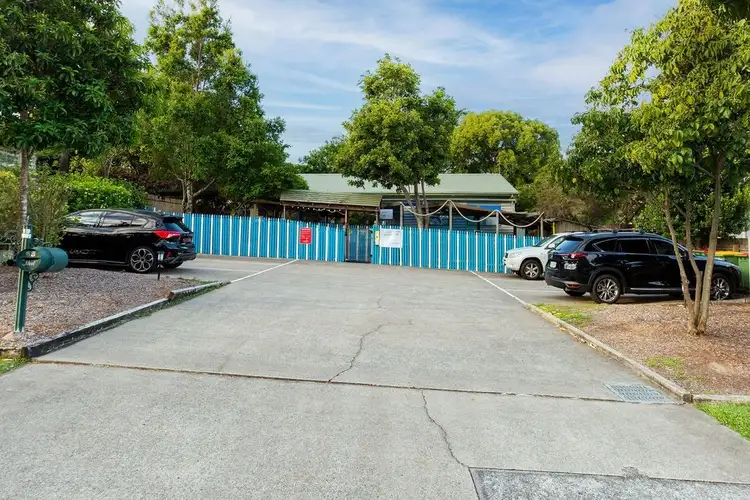 65 Falconer Street, Southport QLD 4215