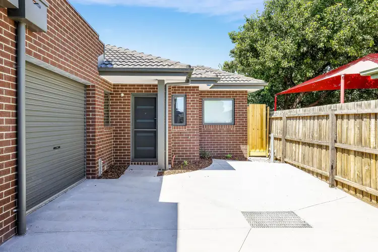 Main view of Homely villa listing, 4/4 Isla Avenue, Glenroy VIC 3046