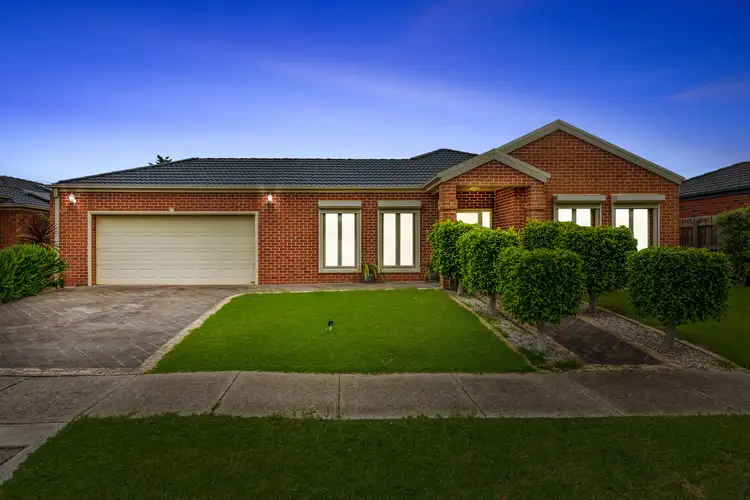 27 Taylors Hill Boulevard, Taylors Hill VIC 3037