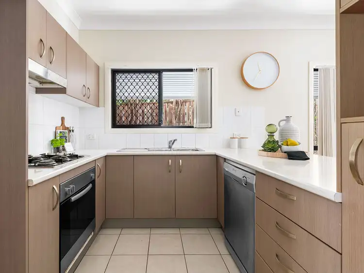 Fifth view of Homely townhouse listing, 2/38 Luxworth Street, Moorooka QLD 4105