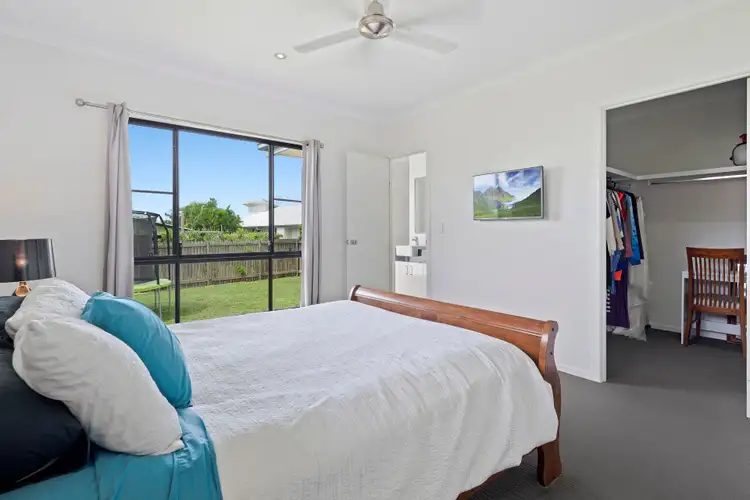 Fifth view of Homely house listing, 3 Flinders Court, Cannonvale QLD 4802