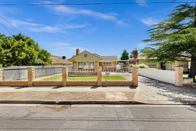 36 Robert Avenue, Broadview SA 5083