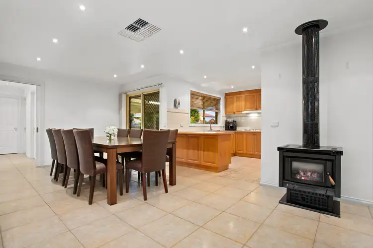 Fifth view of Homely house listing, 6 Pivot Place, Mill Park VIC 3082
