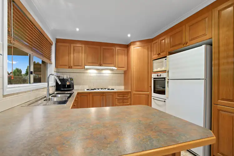 Sixth view of Homely house listing, 6 Pivot Place, Mill Park VIC 3082