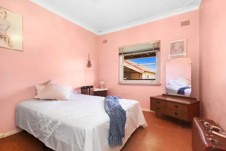 Sixth view of Homely house listing, 6 Benelong Street, Smithfield NSW 2164