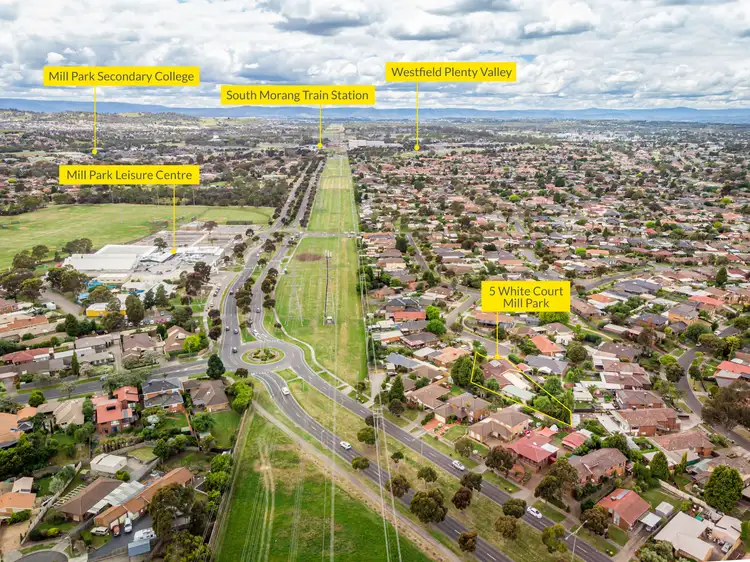 Second view of Homely house listing, 5 White Court, Mill Park VIC 3082