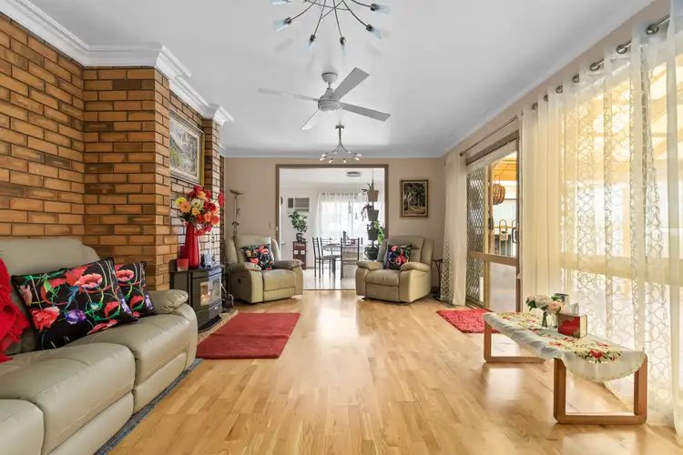 Fourth view of Homely house listing, 5 White Court, Mill Park VIC 3082
