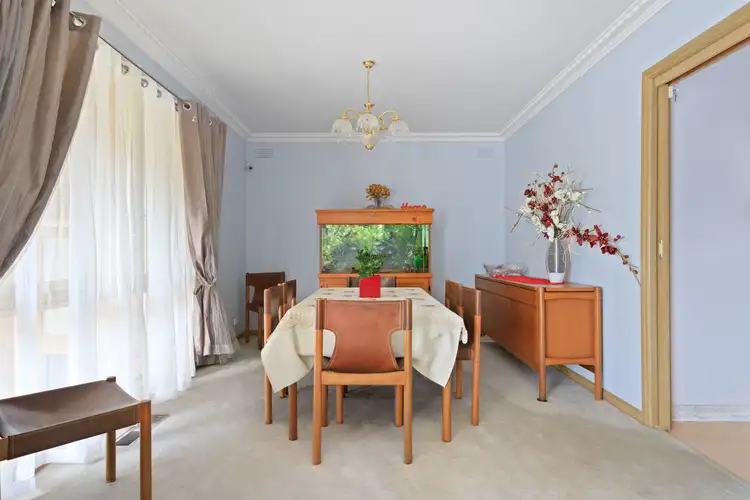 Sixth view of Homely house listing, 5 White Court, Mill Park VIC 3082
