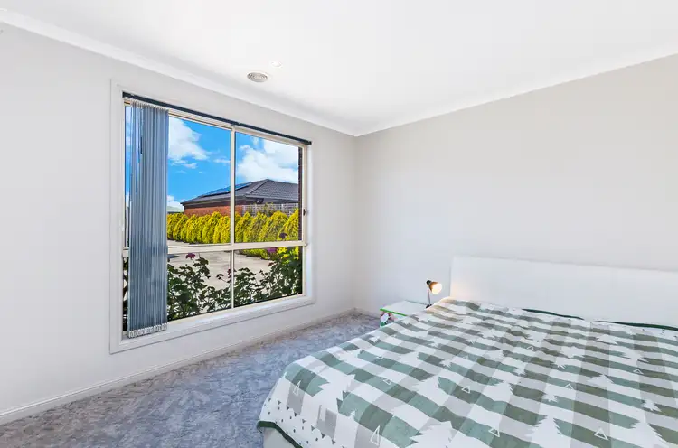 Fifth view of Homely unit listing, 2/35 Gateway Road, Warrnambool VIC 3280