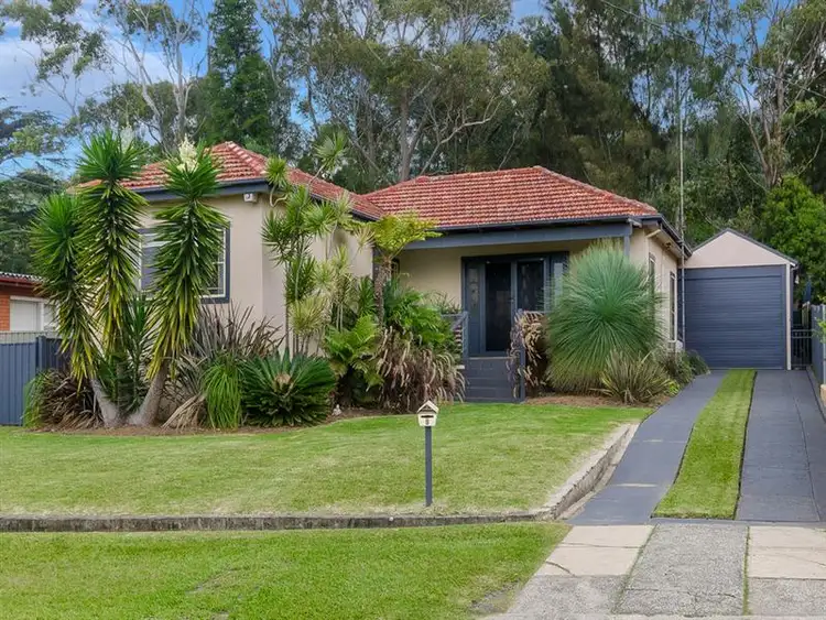 8 Chalmers Street, Balgownie NSW 2519