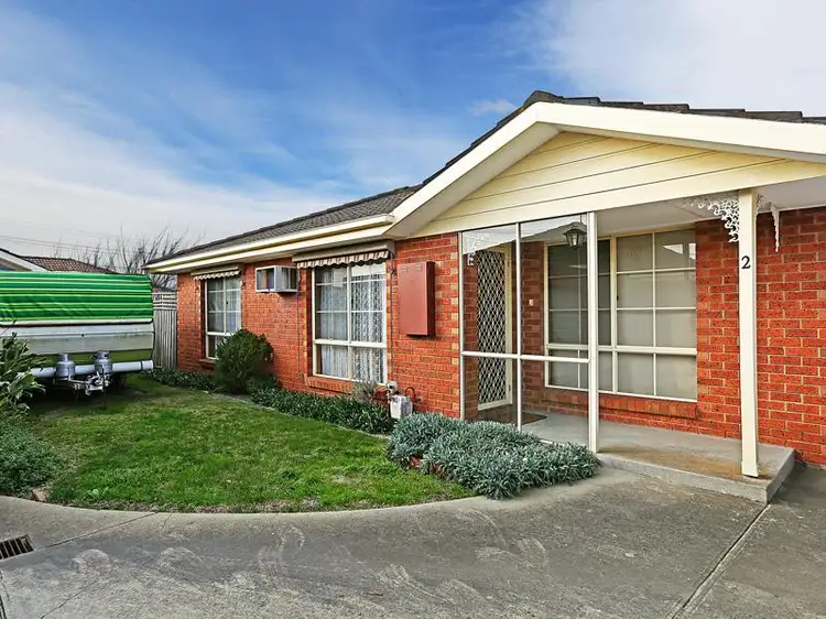 2/45 Burdoo Drive, Grovedale VIC 3216