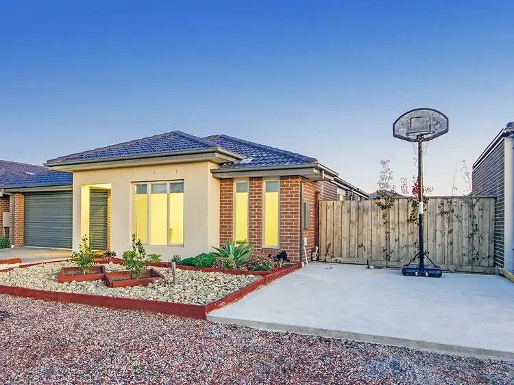 Second view of Homely house listing, 6 Hollis Way, Truganina VIC 3029