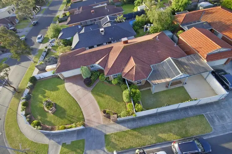 Second view of Homely house listing, 11 Gilchrist Way, Aspendale Gardens VIC 3195