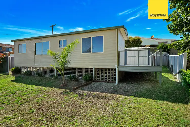 2 Bailey Avenue, Greenwell Point NSW 2540