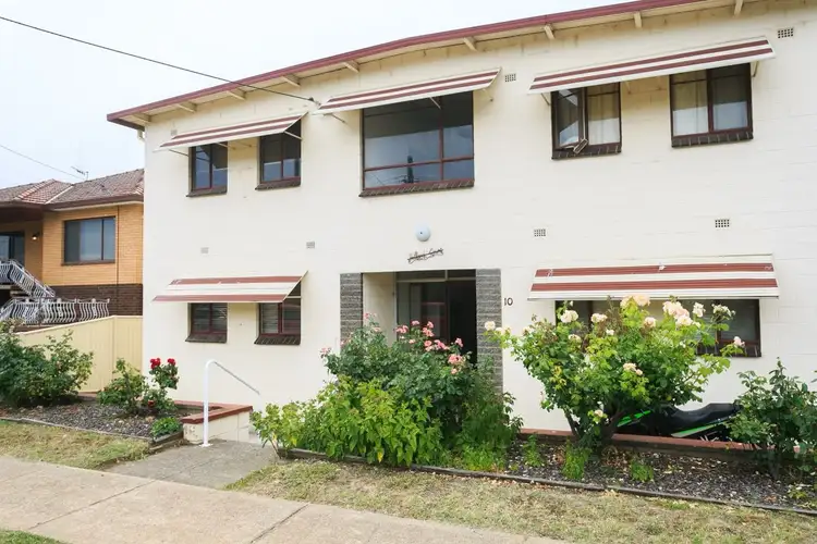 Main view of Homely unit listing, 1/10 Arthur Street, Crestwood NSW 2620