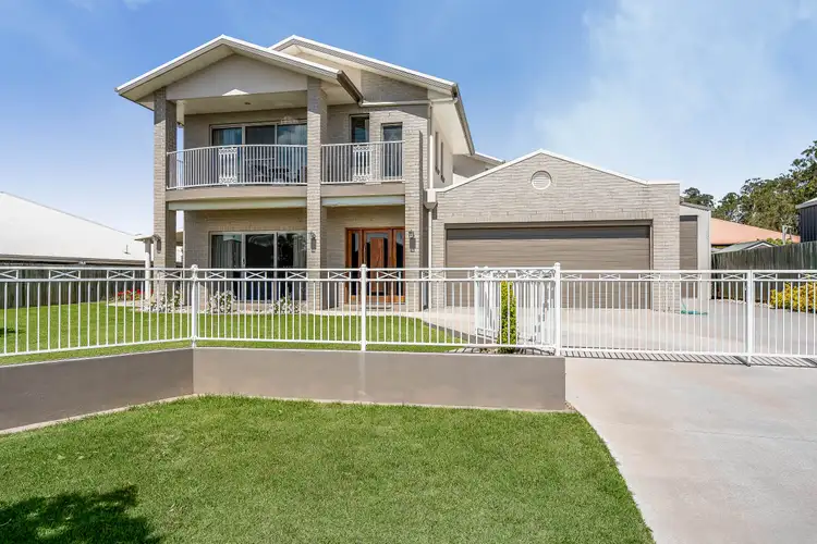 1 Greenway Court, Middle Ridge QLD 4350