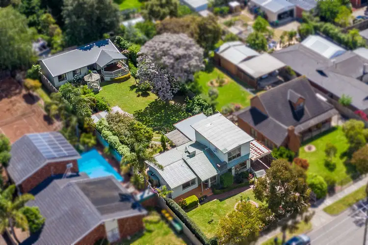 10 Bondi Avenue, Frankston VIC 3199