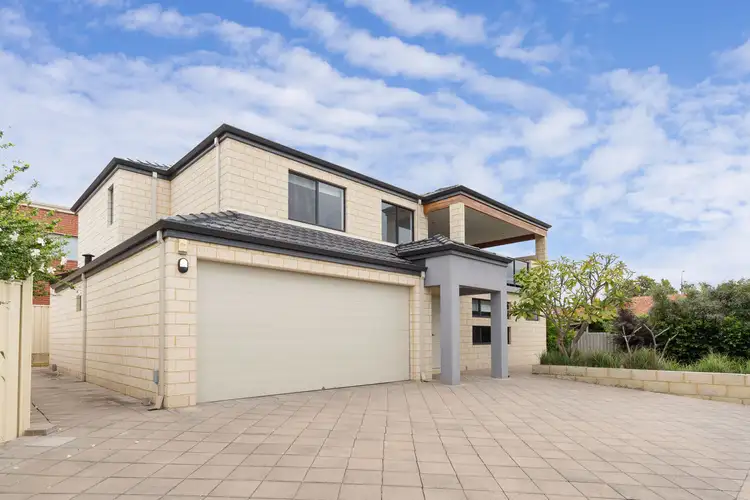 23A Holman Street, Melville WA 6156