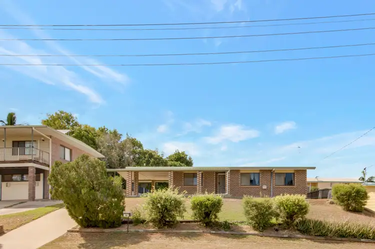 14 Waratah Street, Kin Kora QLD 4680